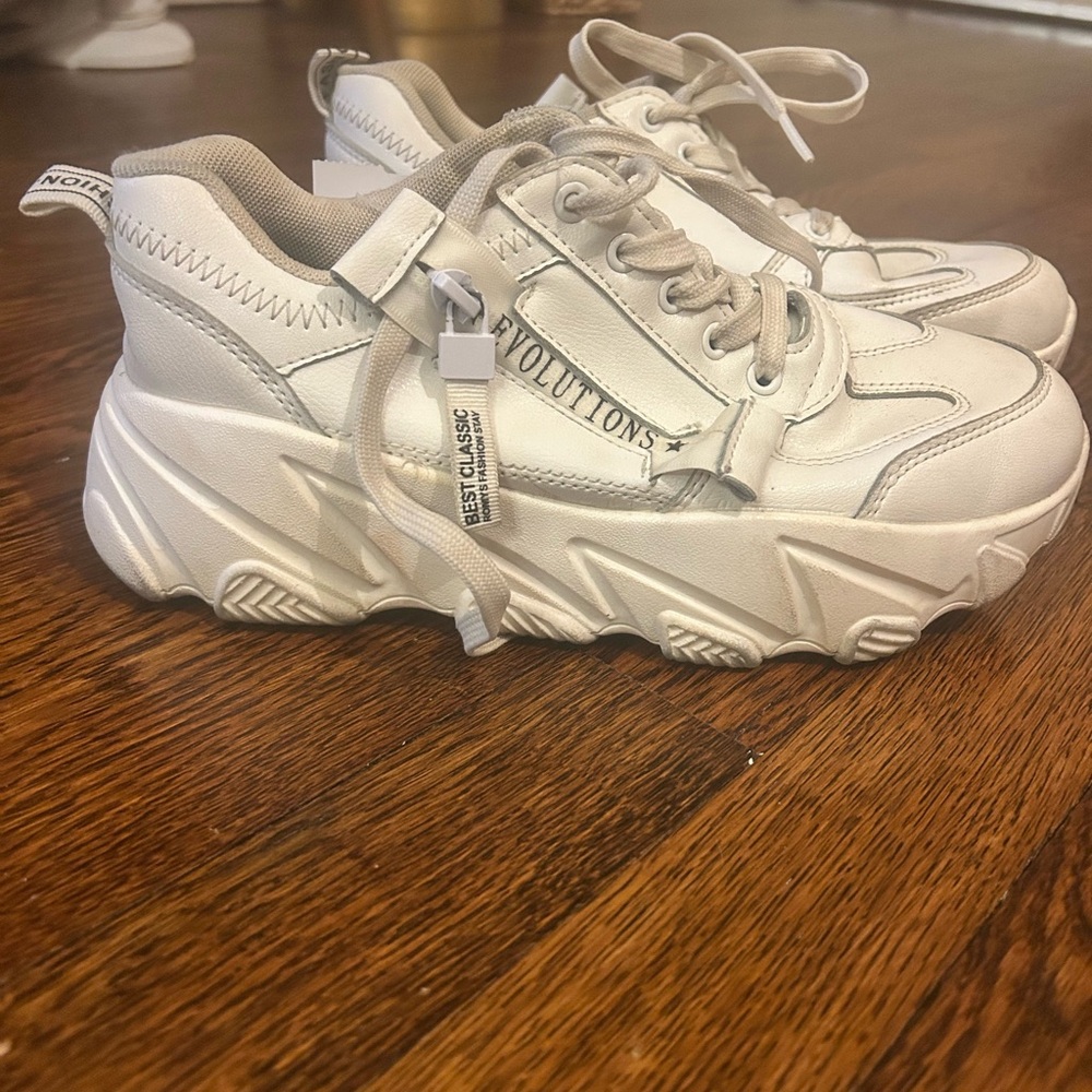 White Chunky Women’s Sneakers